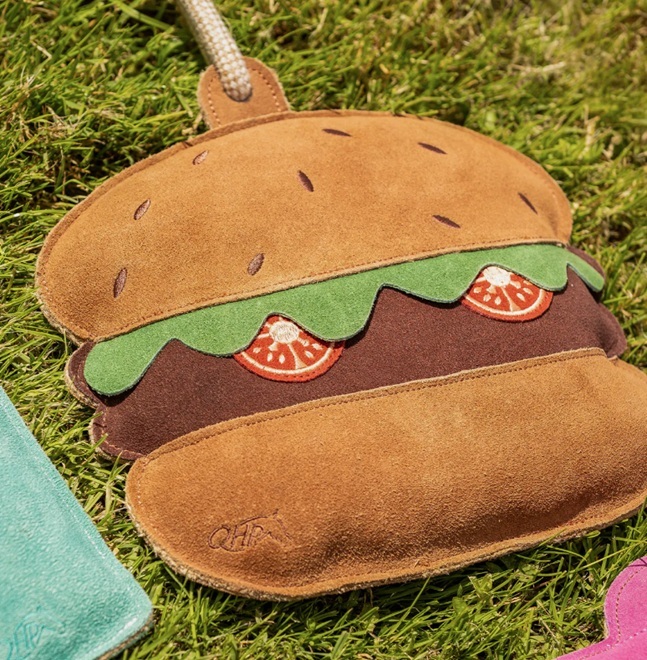 GIOCO PER CAVALLI "SNACK" HAMBURGER  